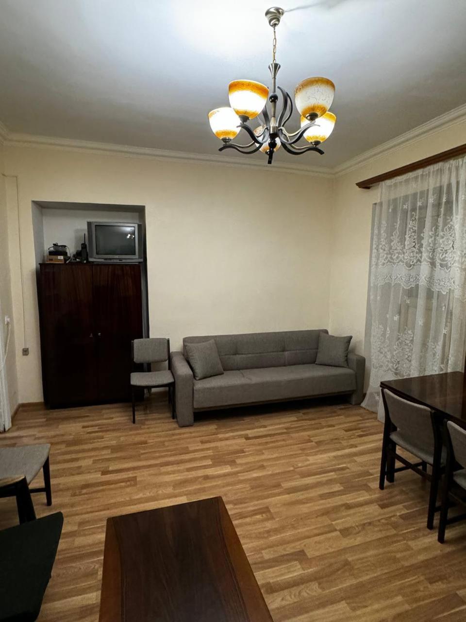 In The Heart Of Near Republic Square Apartment