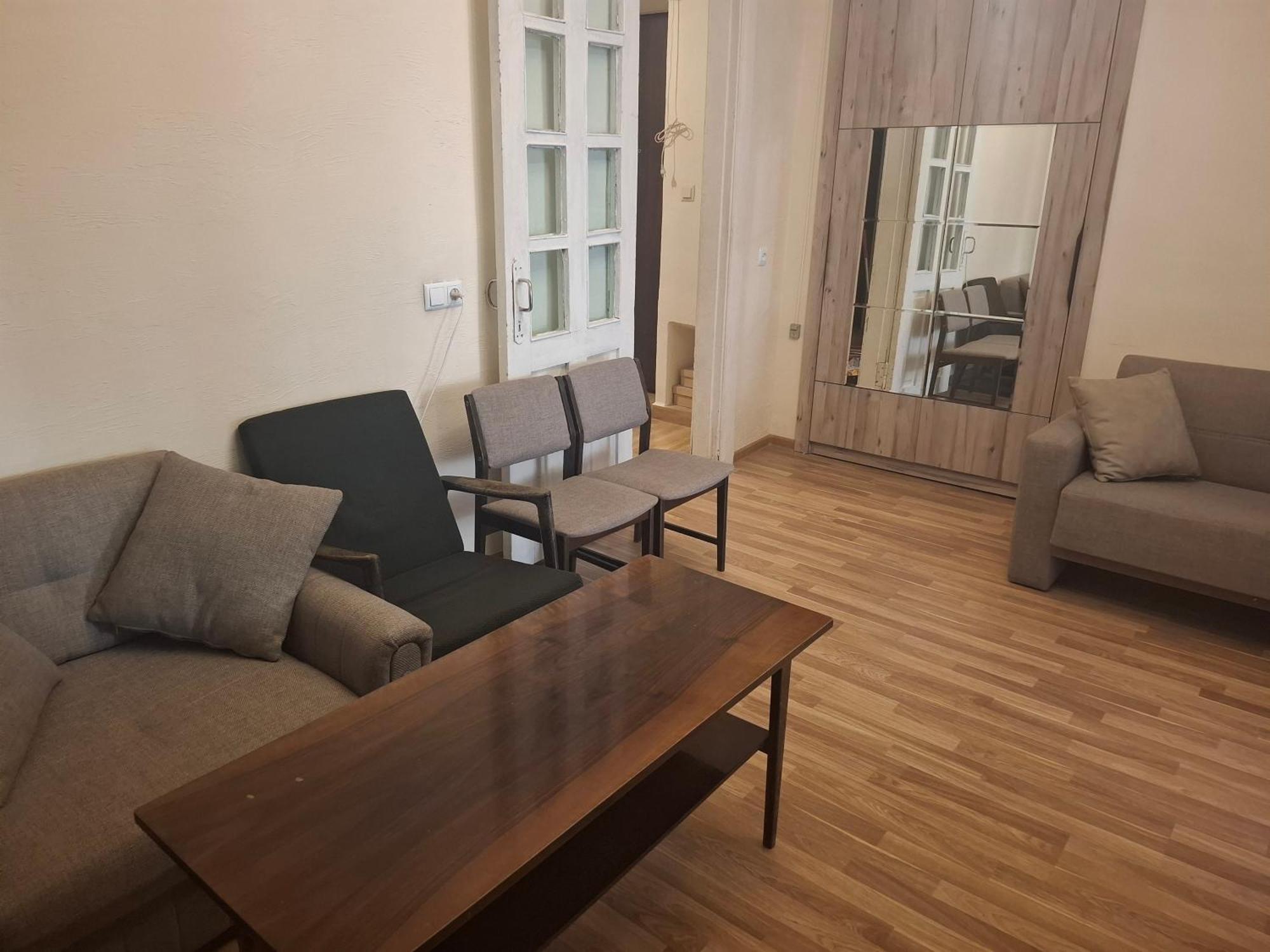 Apartment In The Heart Of Near Republic Square *